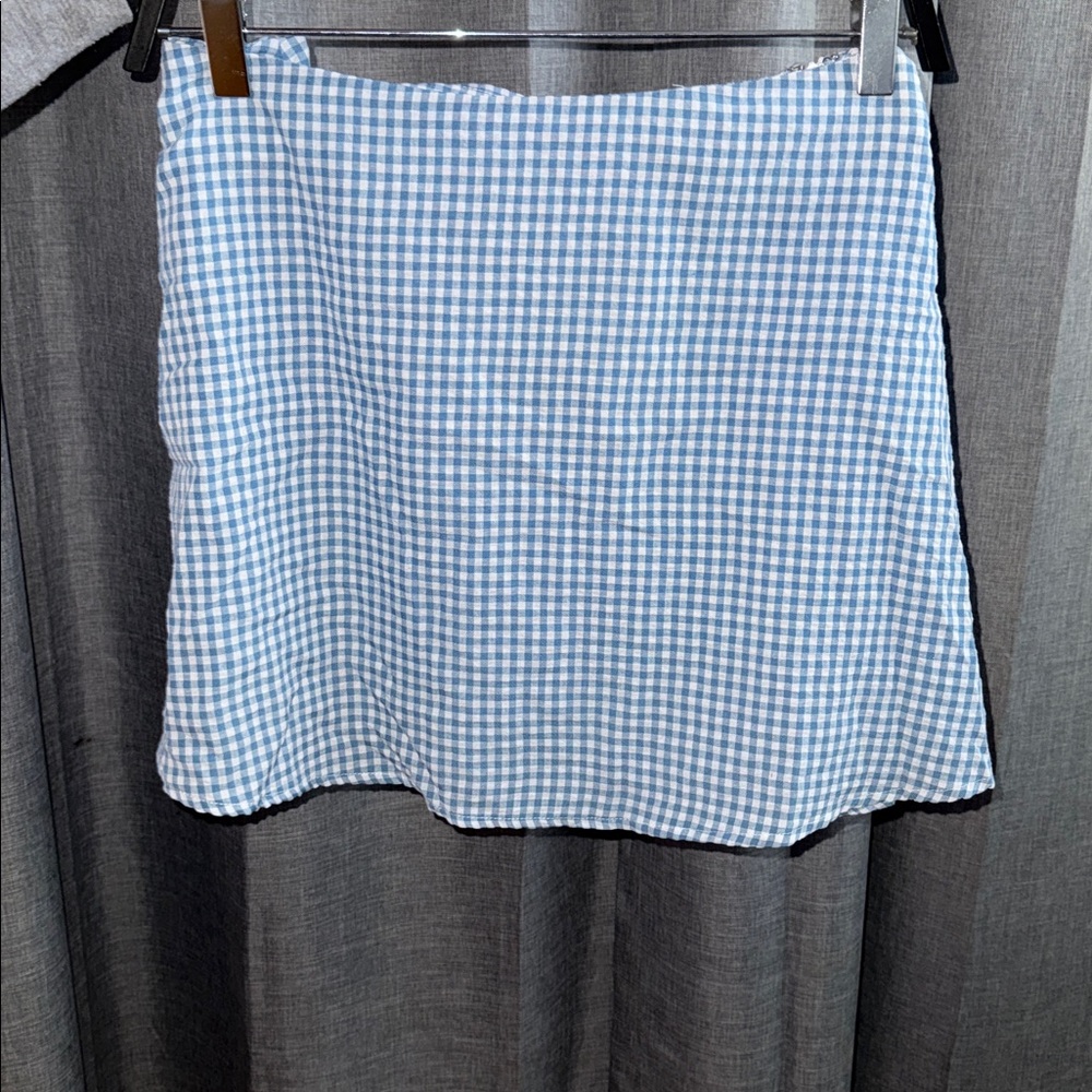 Women’s Blue And White Skirt - Picture 4 of 4